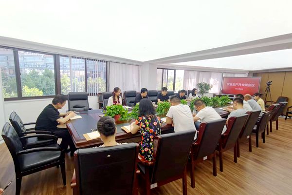 省储运公司开展丰富多彩的安全月活动（新闻稿）_副本.jpg